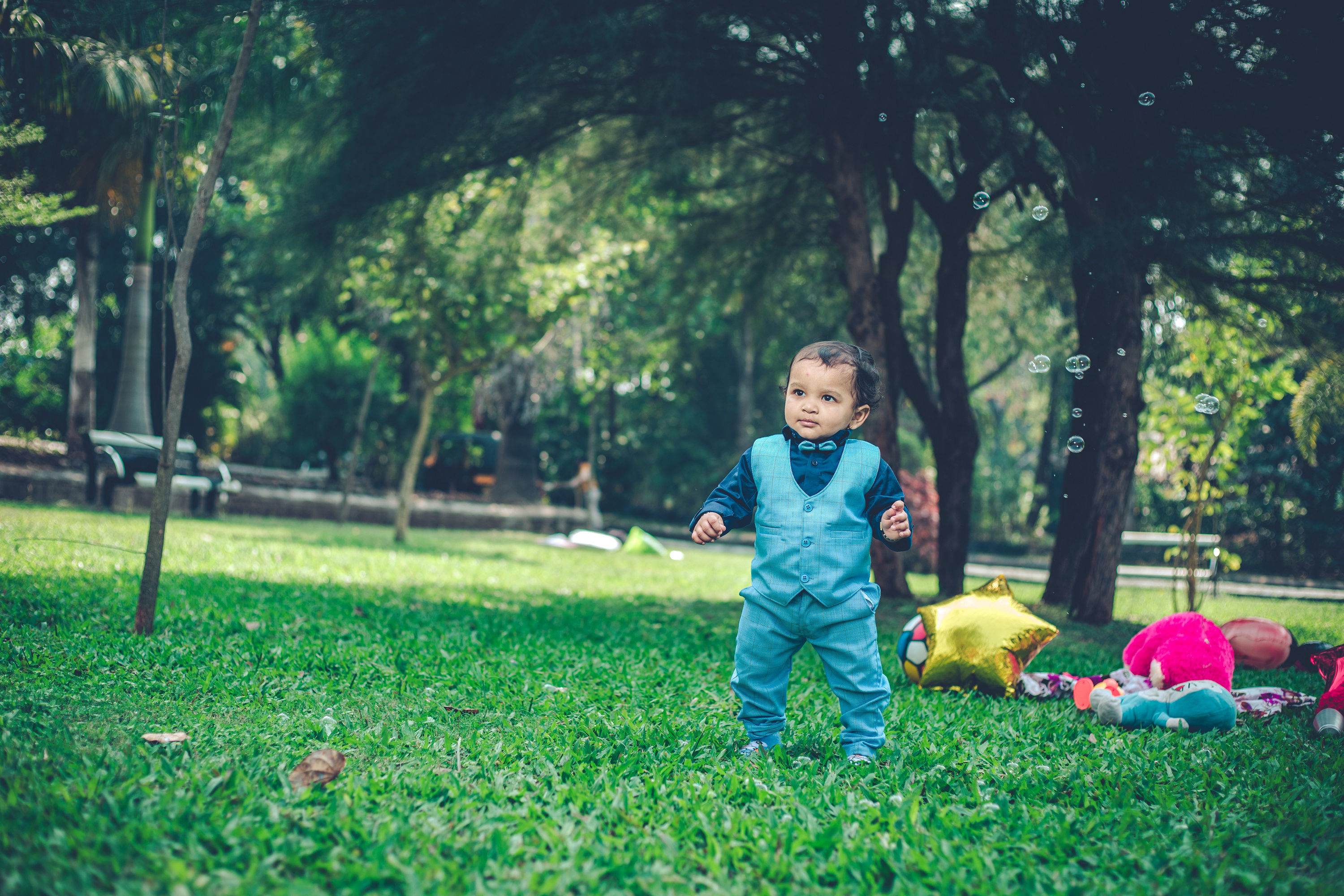 stay in touch photograph child shoot